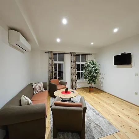Apartment Center 3